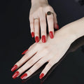 Ongles en gel semi-polymérisé | Ongles rouge vif classique - NG200061